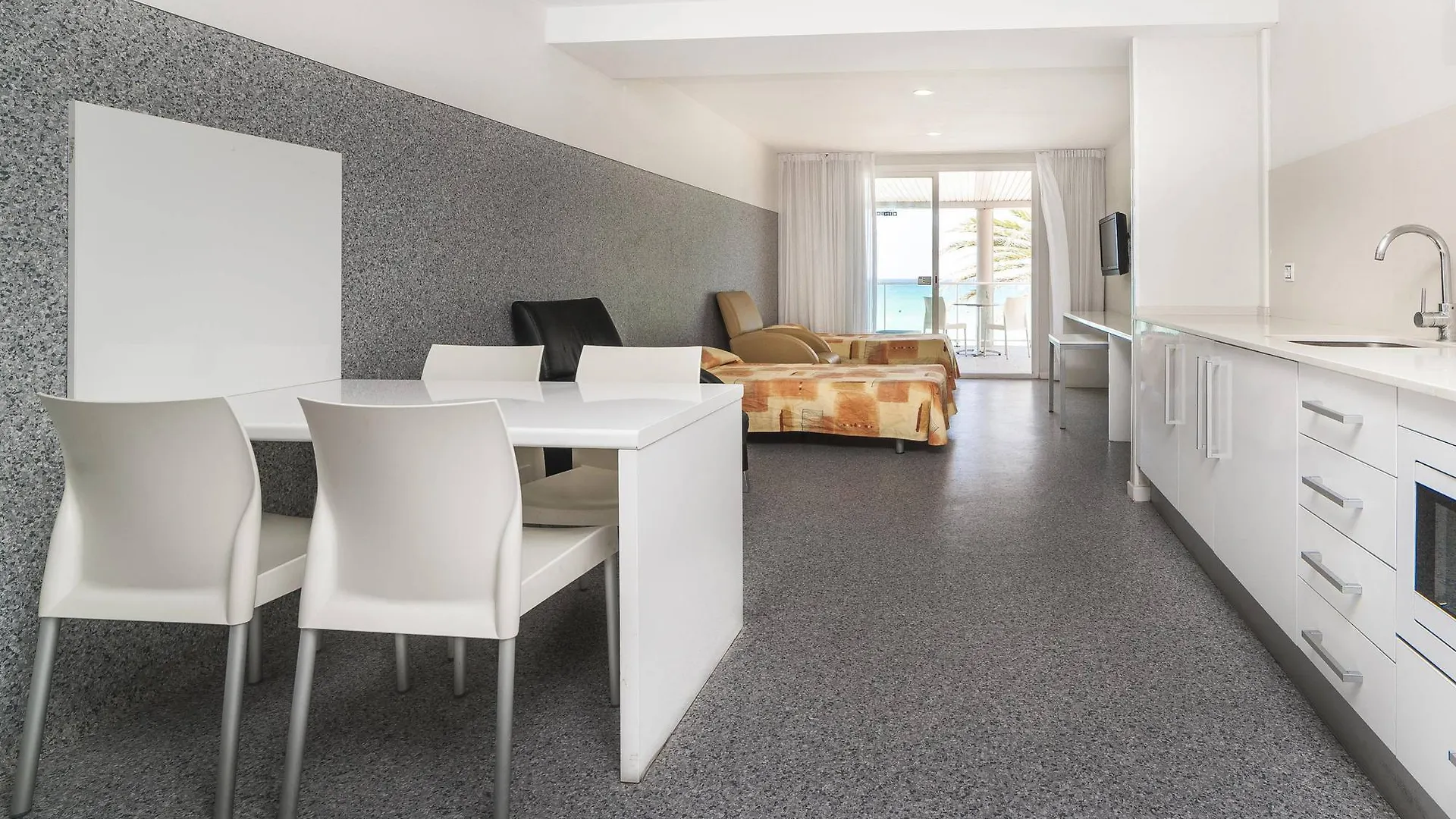 Mix Bahia Real Apartments 埃尔阿雷纳尔 3*,  西班牙
